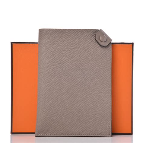 tarmac passport holder hermes|HERMES Epsom Tarmac PM Passport Holder Craie.